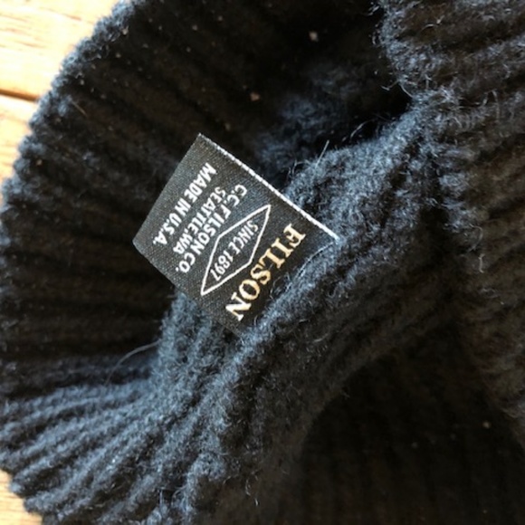 filson bison wool beanie